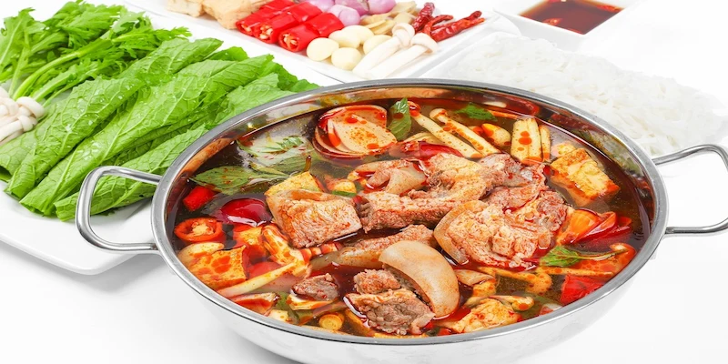 lẩu bò tươi Khuyến mãi theo khung giờ – Càng sớm càng lợi